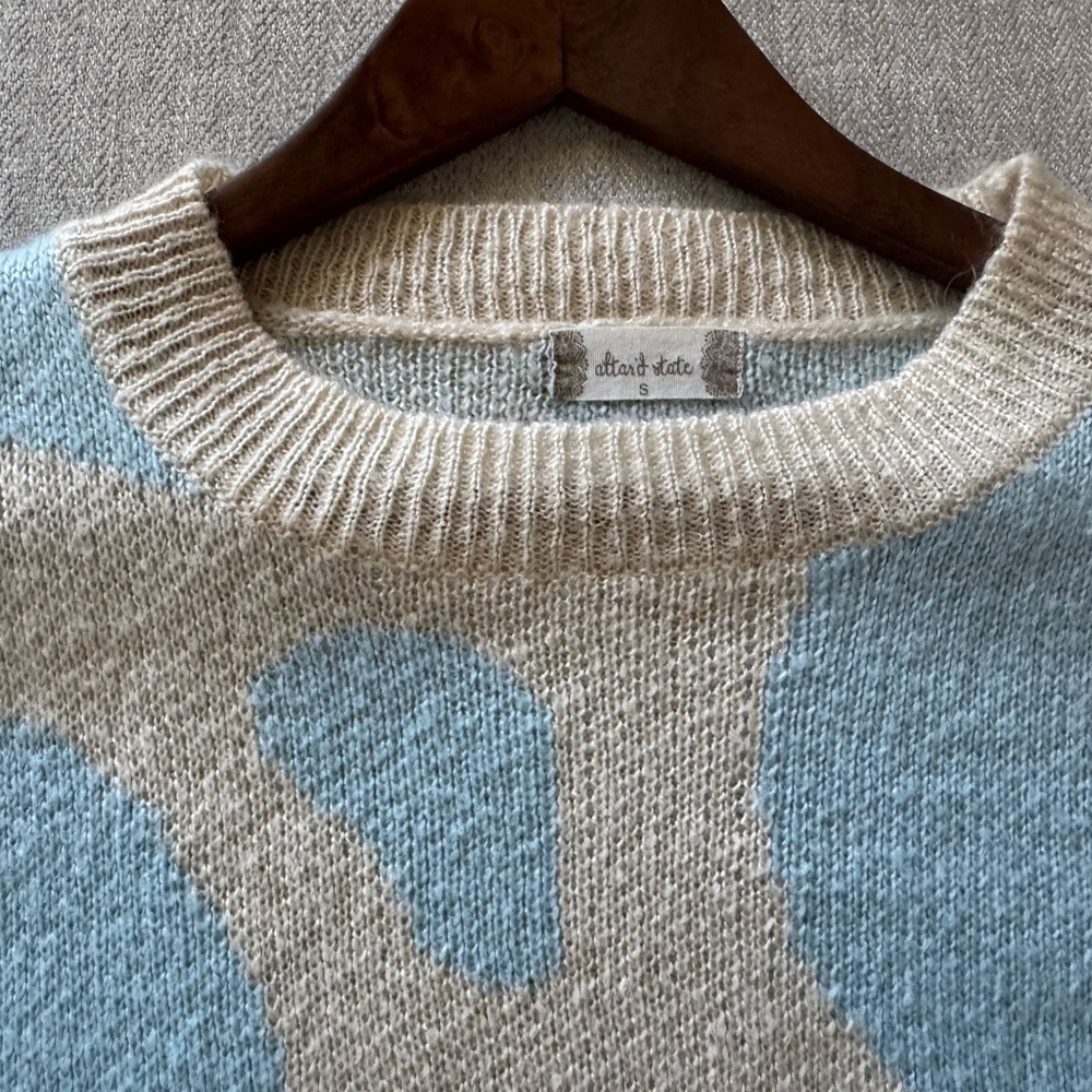 Altar'd State Women’s Cream and Blue Smiley Face Sweater Size Small - Picture 6 of 6